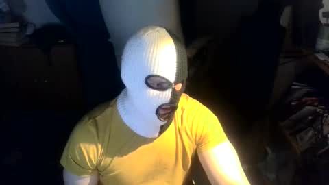 Snapshot of luchahor chatting on February 4, 2026, 9:42 pm luchahor online show from February 4, 2026, 9:42 pm