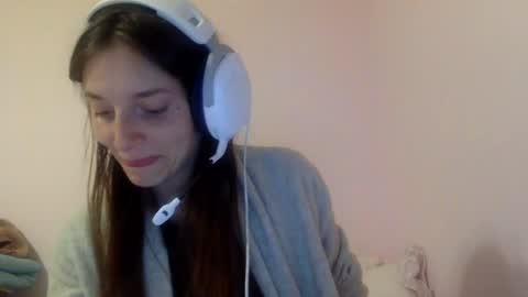 Snapshot of luci_layne chatting on August 2, 2026, 7:40 am Luci Layne online show from August 2, 2026, 7:40 am