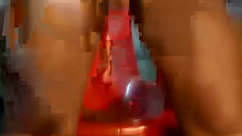 luci_ri online show from June 17, 2026, 3:35 pm