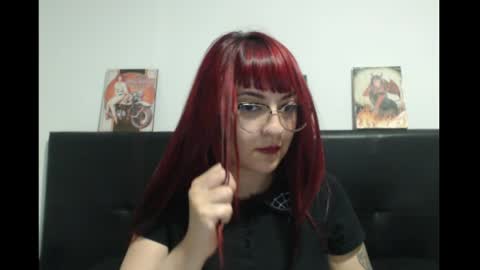 Snapshot of lucia_d_carton chatting on April 4, 2026, 4:11 am Lulu DCarton online show from April 4, 2026, 4:11 am