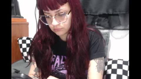 Snapshot of lucia_d_carton chatting on May 14, 2026, 4:30 am Lulu DCarton online show from May 14, 2026, 4:30 am