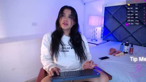 lucia_fastcollins online show from February 24, 2026, 12:47 pm