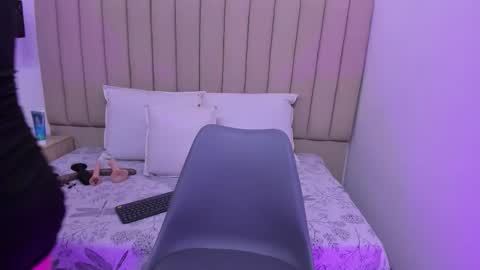   online show from February 14, 2026, 3:03 am