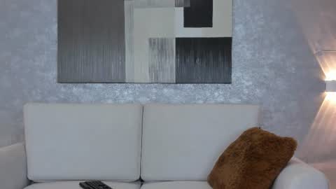 Snapshot of lucia_janne chatting on July 8, 2026, 8:35 pm Lucla online show from July 8, 2026, 8:35 pm