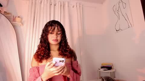 Lucia online show from January 6, 2025, 6:10 pm