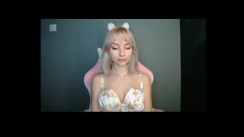 Lucy online show from March 20, 2026, 3:06 pm