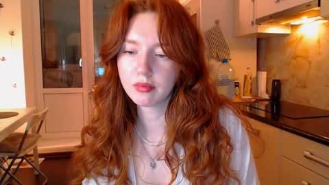 Lucia online show from December 21, 2024, 8:00 pm