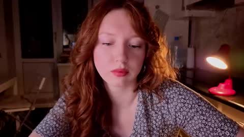 Lucia online show from November 23, 2025, 3:45 pm