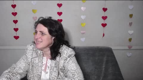 Snapshot of luciami chatting on March 4, 2025, 12:39 am LuciaMi online show from March 4, 2025, 12:39 am