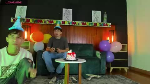 Snapshot of lucian_davi chatting on December 14, 2024, 1:59 pm Pirulo online show from December 14, 2024, 1:59 pm