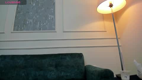 Snapshot of lucian_davi chatting on December 24, 2024, 12:00 pm Pirulo online show from December 24, 2024, 12:00 pm