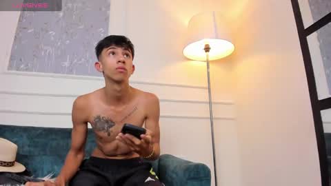 Snapshot of lucian_davi chatting on February 3, 2025, 3:17 pm Pirulo online show from February 3, 2025, 3:17 pm