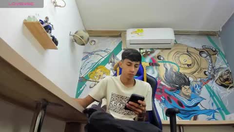 Snapshot of lucian_davi chatting on February 5, 2025, 11:55 am Pirulo online show from February 5, 2025, 11:55 am
