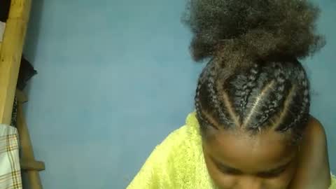 luciana012 online show from September 20, 2025, 4:30 pm