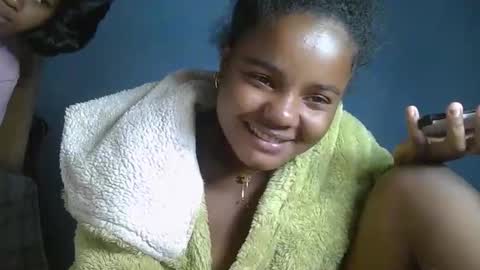 luciana012 online show from September 26, 2025, 6:12 pm