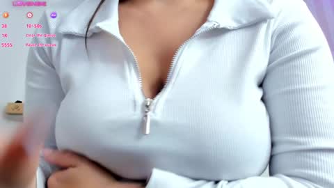Luciana online show from December 18, 2024, 5:59 am