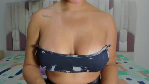 Snapshot of luciana_jam_ chatting on February 8, 2025, 3:30 am instagram luciana417 online show from February 8, 2025, 3:30 am