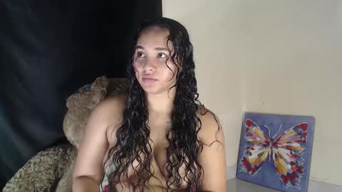luciana online show from February 23, 2025, 9:59 pm