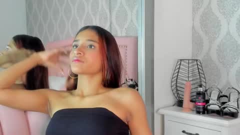 luciana lopez 7 online show from March 15, 2026, 3:45 am