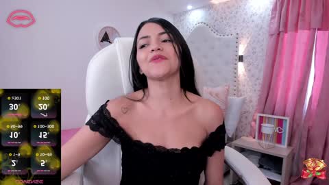 Luciana Portec online show from December 10, 2024, 5:11 pm
