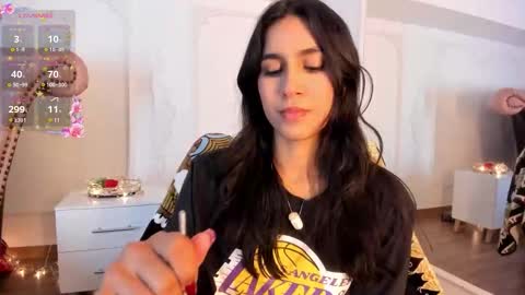 Luciana online show from November 21, 2025, 8:51 pm