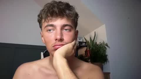 Lucian online show from September 16, 2025, 11:28 pm