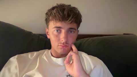 Lucian online show from October 1, 2025, 1:55 am