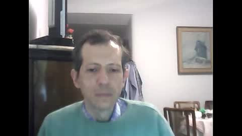 Snapshot of lucianoaxel chatting on December 7, 2024, 4:42 am Luciano online show from December 7, 2024, 4:42 am