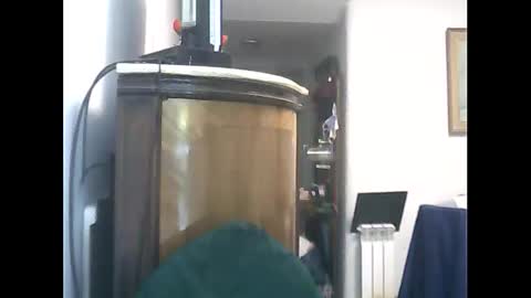 Snapshot of lucianoaxel chatting on October 7, 2025, 1:47 am Luciano online show from October 7, 2025, 1:47 am