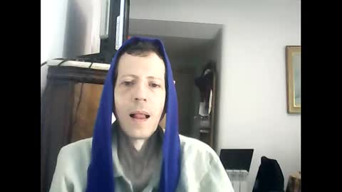 Snapshot of lucianoaxel chatting on November 1, 2025, 1:35 pm Luciano online show from November 1, 2025, 1:35 pm