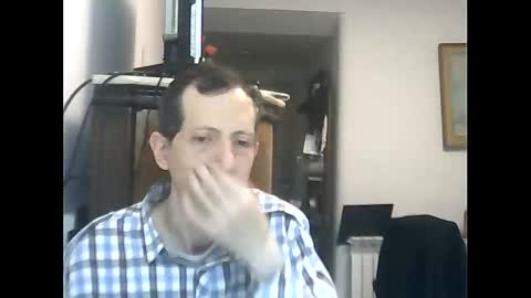 Luciano online show from November 26, 2025, 2:45 am