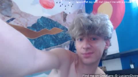 Snapshot of lucianodivine chatting on March 16, 2026, 6:34 pm Luciano Divine online show from March 16, 2026, 6:34 pm