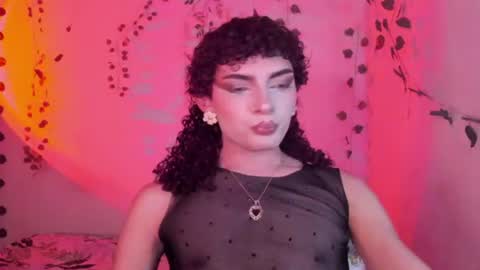 Lucy or Lucian 3 Come to my social Links3   online show from July 14, 2026, 5:23 am