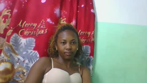 lucie196645 online show from May 26, 2026, 6:09 am