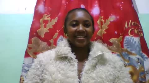 Snapshot of lucie196645 chatting on June 10, 2026, 6:23 am lucie196645 online show from June 10, 2026, 6:23 am