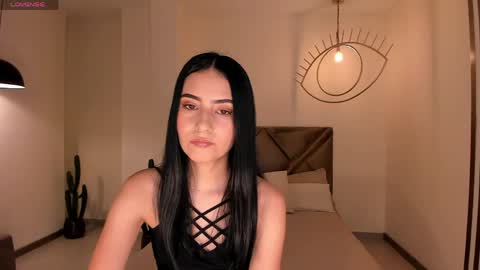 Lucie Martin online show from May 9, 2026, 7:41 pm