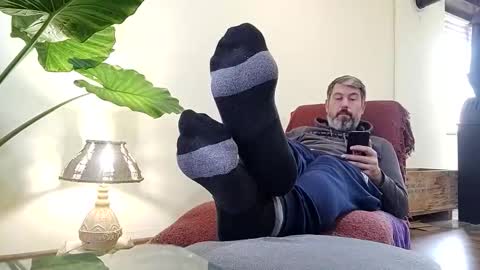 Snapshot of lucifergotharder chatting on November 12, 2025, 11:32 am Lucifergotharder online show from November 12, 2025, 11:32 am