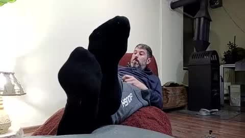 Snapshot of lucifergotharder chatting on March 30, 2026, 6:20 pm Lucifergotharder online show from March 30, 2026, 6:20 pm