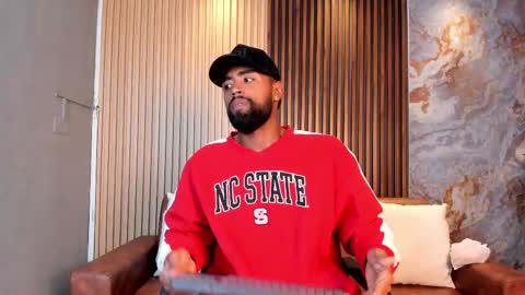 luciferr 96 online show from February 2, 2026, 11:09 am