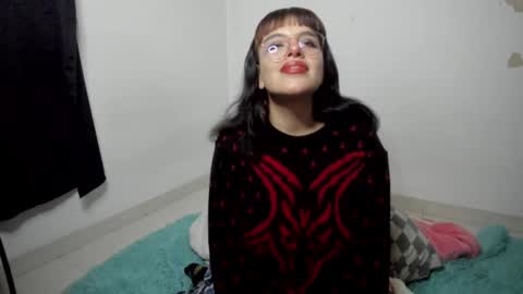 camila online show from March 9, 2025, 3:54 am