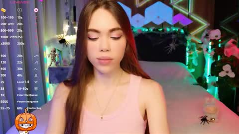 Snapshot of lucifiella chatting on October 24, 2025, 3:30 pm MimiFors online show from October 24, 2025, 3:30 pm