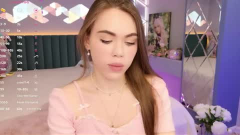 MimiFors online show from April 23, 2026, 7:16 pm