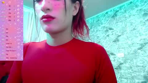 Lucia online show from February 14, 2025, 6:51 pm