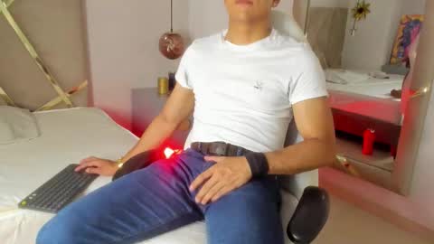 Snapshot of lucii_fer_ chatting on September 17, 2025, 11:56 am Leo online show from September 17, 2025, 11:56 am