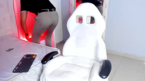 Leo online show from February 2, 2026, 11:42 am