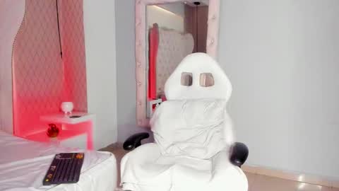 Leo online show from February 19, 2026, 11:39 am