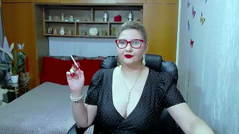 Snapshot of lucillefenlys chatting on March 13, 2026, 8:59 pm Lucille Fenly online show from March 13, 2026, 8:59 pm