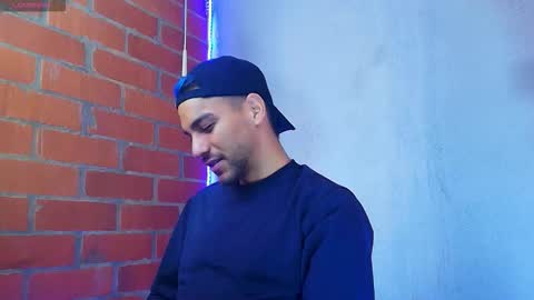 lucky_blessed online show from November 6, 2025, 3:02 pm