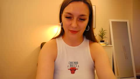 lucky_foryou_baby online show from December 14, 2024, 3:36 pm