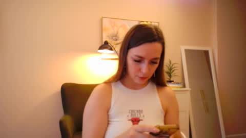 lucky_foryou_baby online show from December 19, 2024, 11:29 am